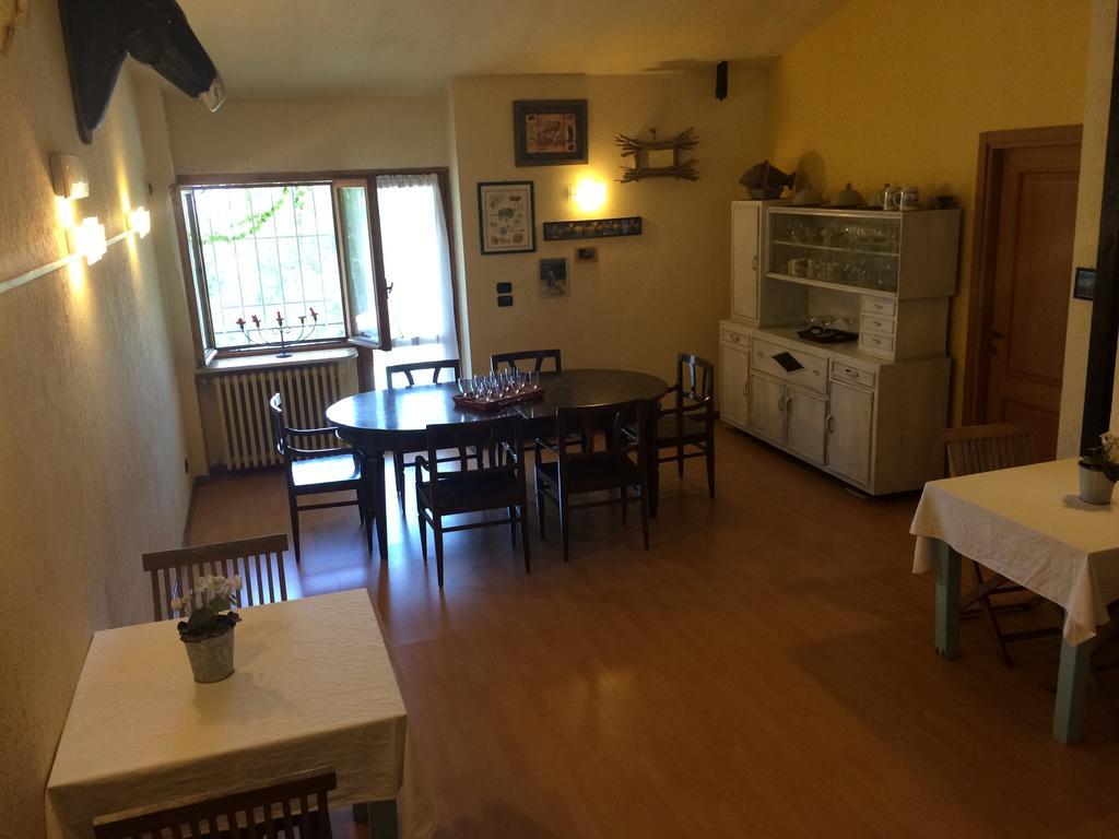 Fattoria Sequoia Bed & Breakfast Castagneto Po Екстериор снимка